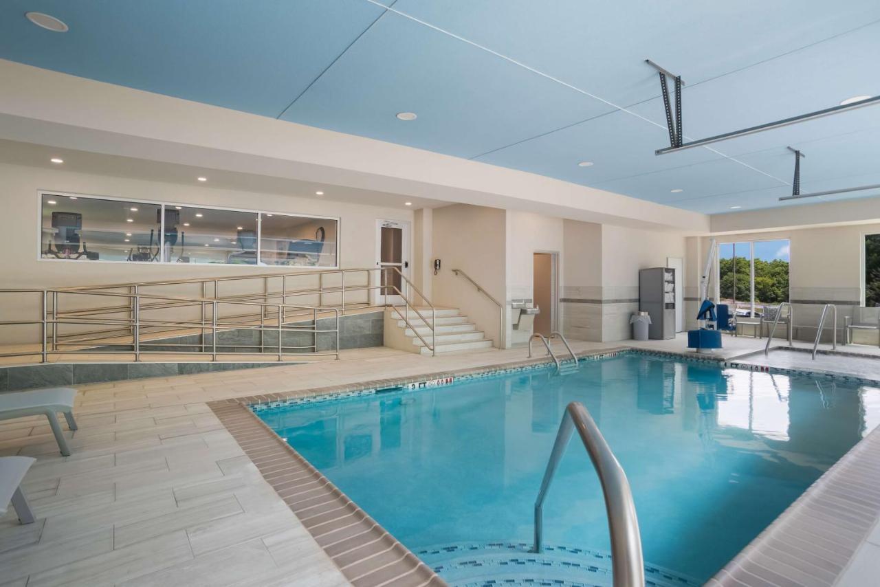 Surestay Plus Hotel By Best Western Elizabethtown Hershey Extérieur photo